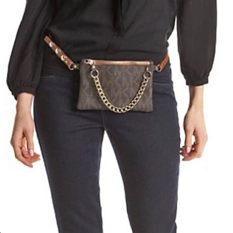 michael kors 554131c|Michael Kors Black MK Logo Fanny Pack Belt Wallet Waist Bag .